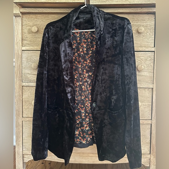 Sanctuary Jacket Womens Sz. Small Blazer Black Crushed Velvet 1 Button Lined - Picture 4 of 6